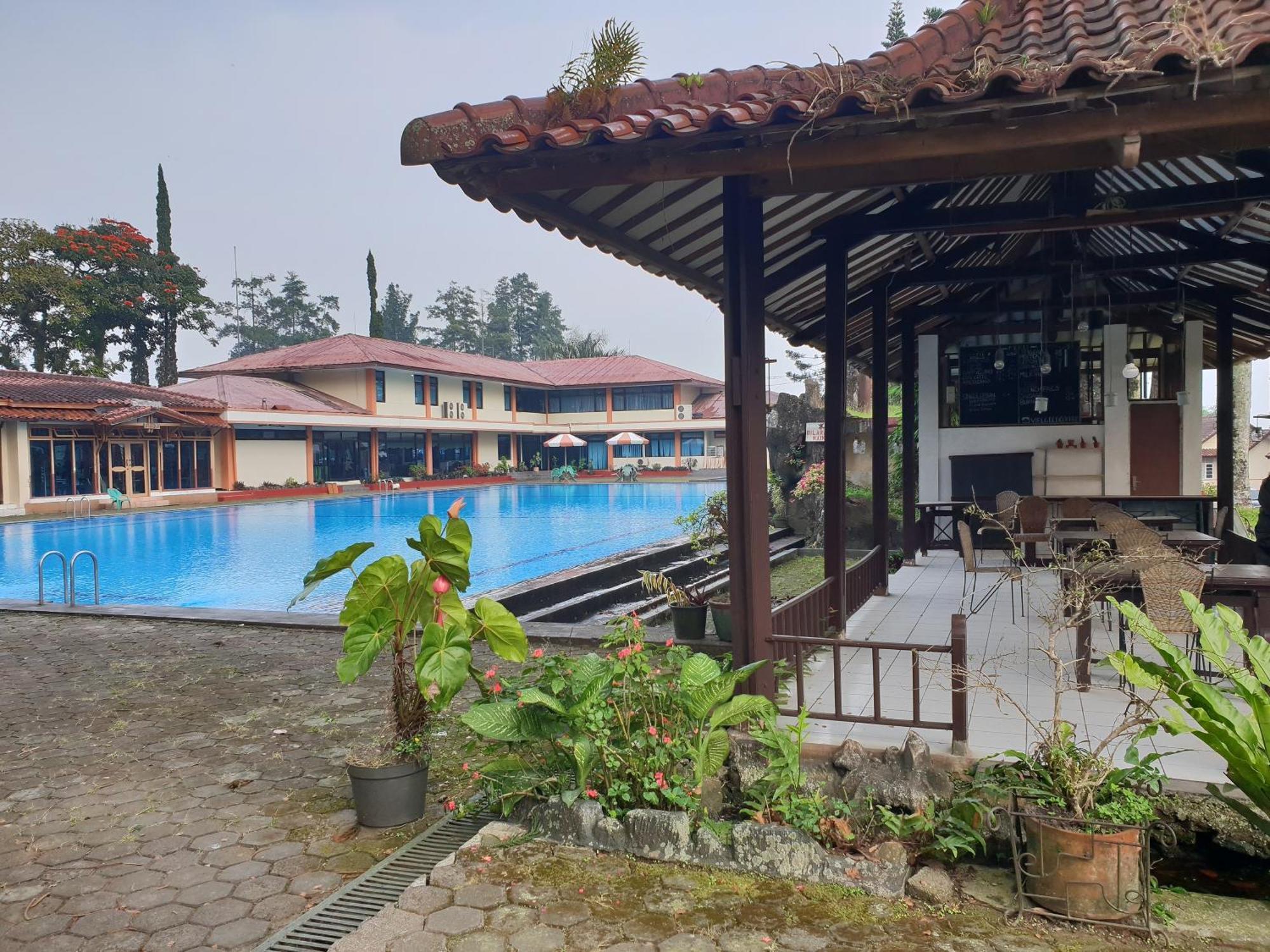 Cisarua Indah Cottage Brujul Exterior photo